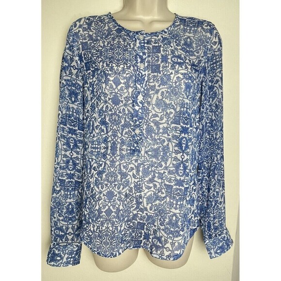 Joe Fresh Floral Sheer Top Blouse 1/2 Button Closure Size XS Casual Preppy - Picture 1 of 5